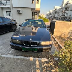 BMW 520İ
